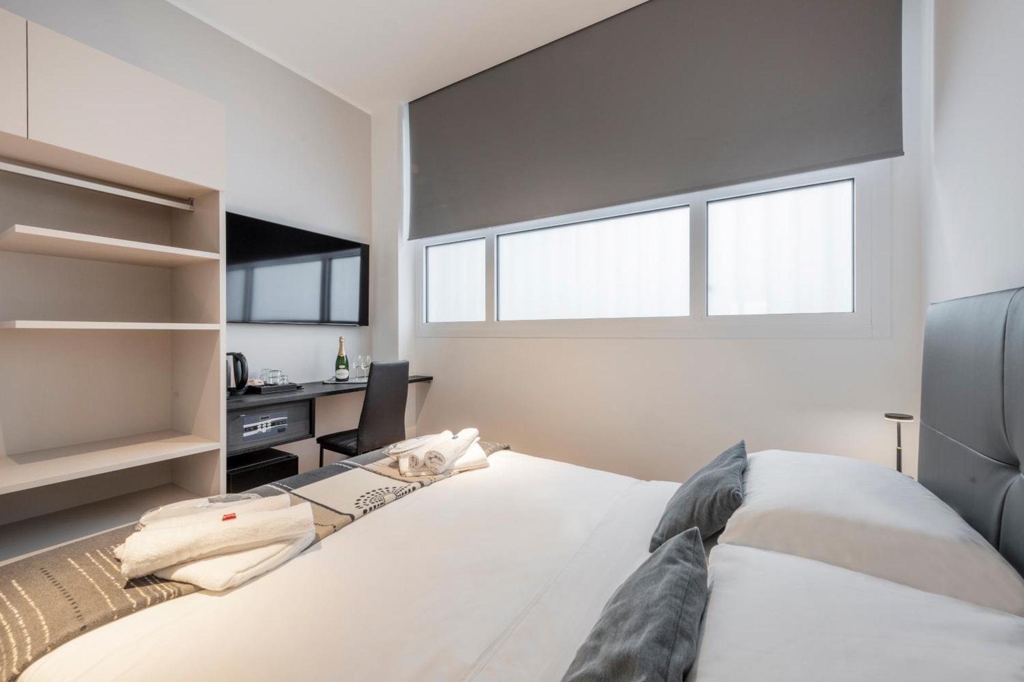 Bnbutler - Inbrera Suites - Giulianova, 1 Milán Exterior foto