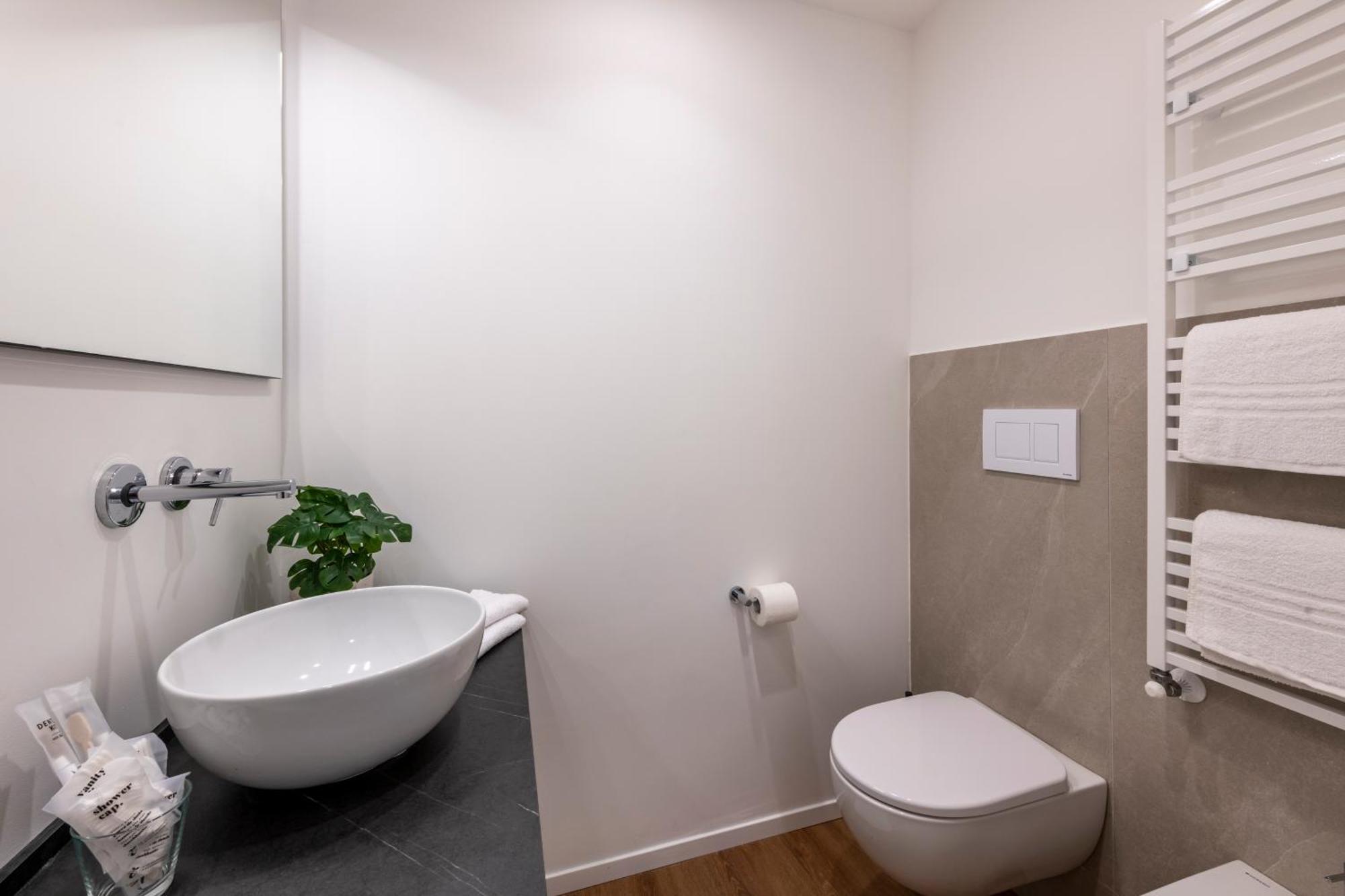 Bnbutler - Inbrera Suites - Giulianova, 1 Milán Exterior foto