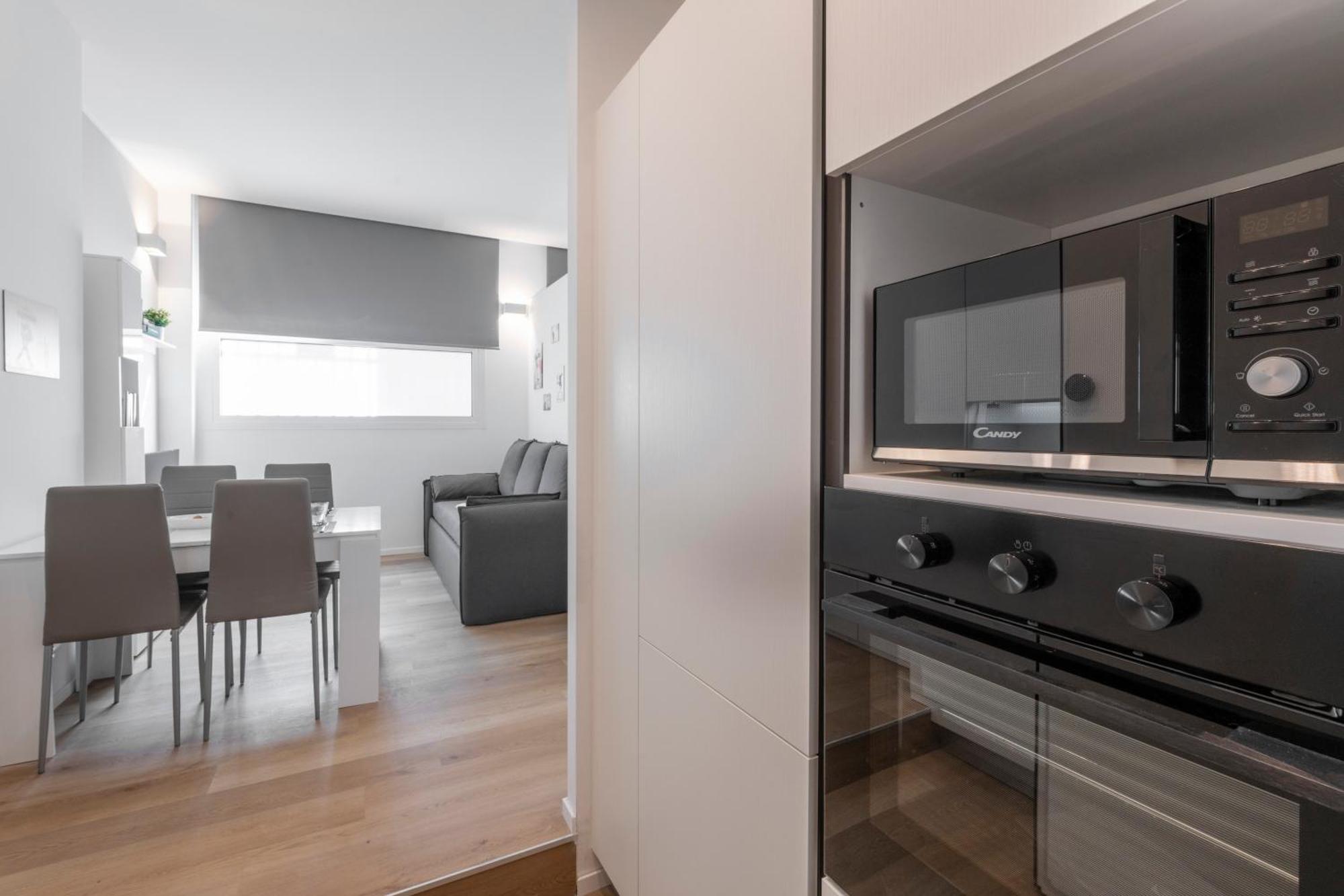 Bnbutler - Inbrera Suites - Giulianova, 1 Milán Exterior foto